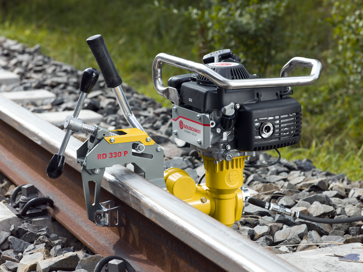Tools and machines for track construction and maintenance Elektro